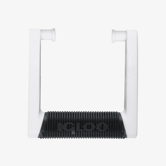 comfort-grip-swing-up-handle-for-94-100-qt-coolers-m3 00009004-V2.jpg