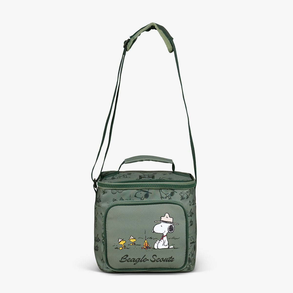 peanuts-beagle-scouts-square-lunch-cooler-bag-e1 00027846-F1.jpg
