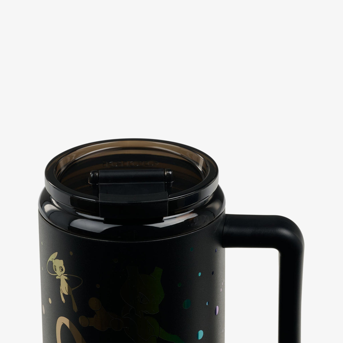 pokemon-mew-and-mewtwo-32-oz-travel-mug-r0 00027995-L.jpg