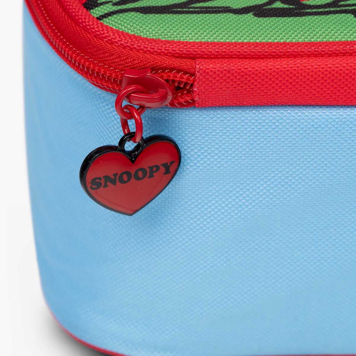 snoopy-s-doghouse-horizontal-lunch-cooler-bag-f5 00028034-Z.jpg