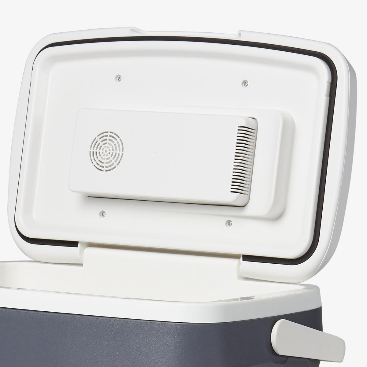 versatemptm-28-qt-portable-electric-cooler-i7 00040390_7.jpg