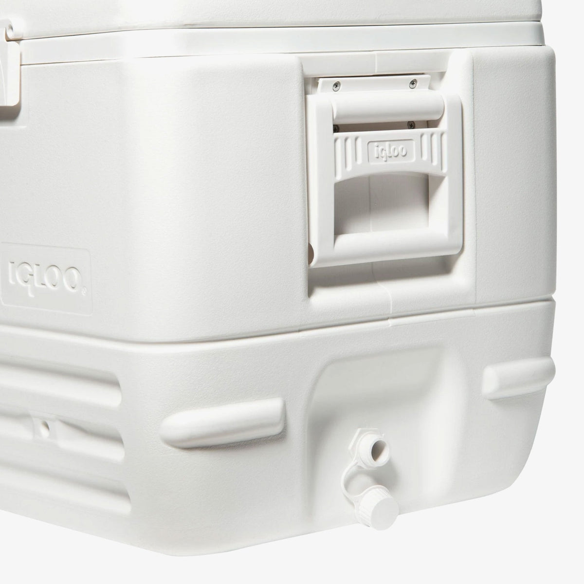 quick-and-cool-150-qt-cooler-g1 00044363-quick-and-cool-150-qt-cooler-side_d261c6aa-cd7b-40f6-b463-5023d91df276.jpg