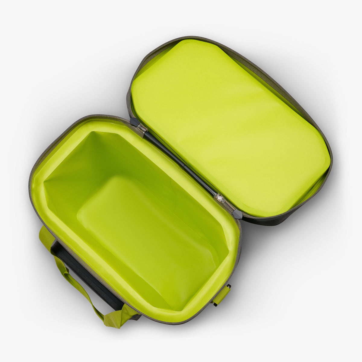 trailmate-36-can-cooler-bag-y7 00066773-O3.jpg
